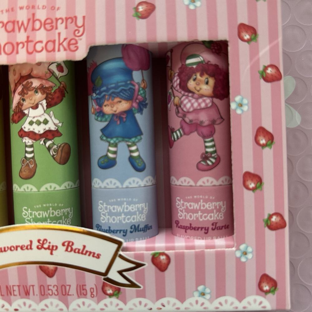 NIB Strawberry Shortcake Sheet Face Mask & Flavored Lip Balm Gift Set - Picture 5 of 5